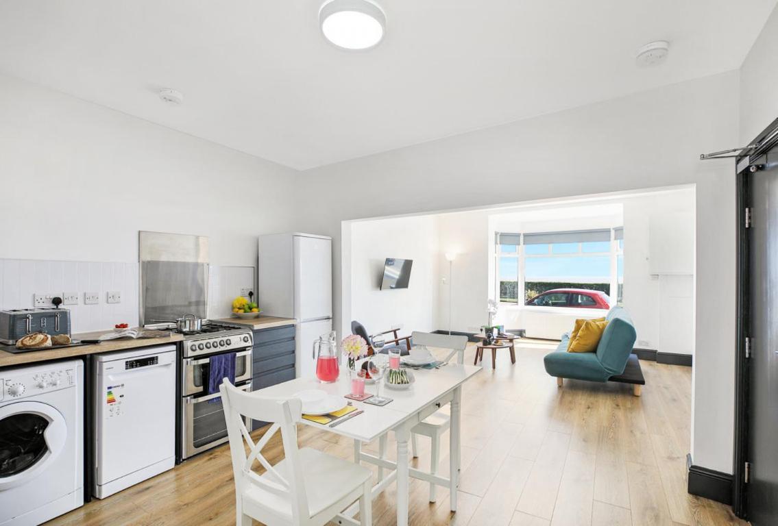 Tyme Suites On Kingsway Cleethorpes Buitenkant foto