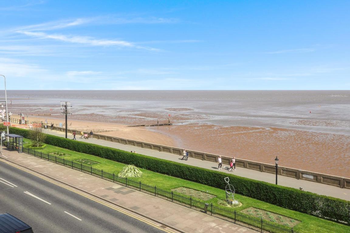 Tyme Suites On Kingsway Cleethorpes Buitenkant foto