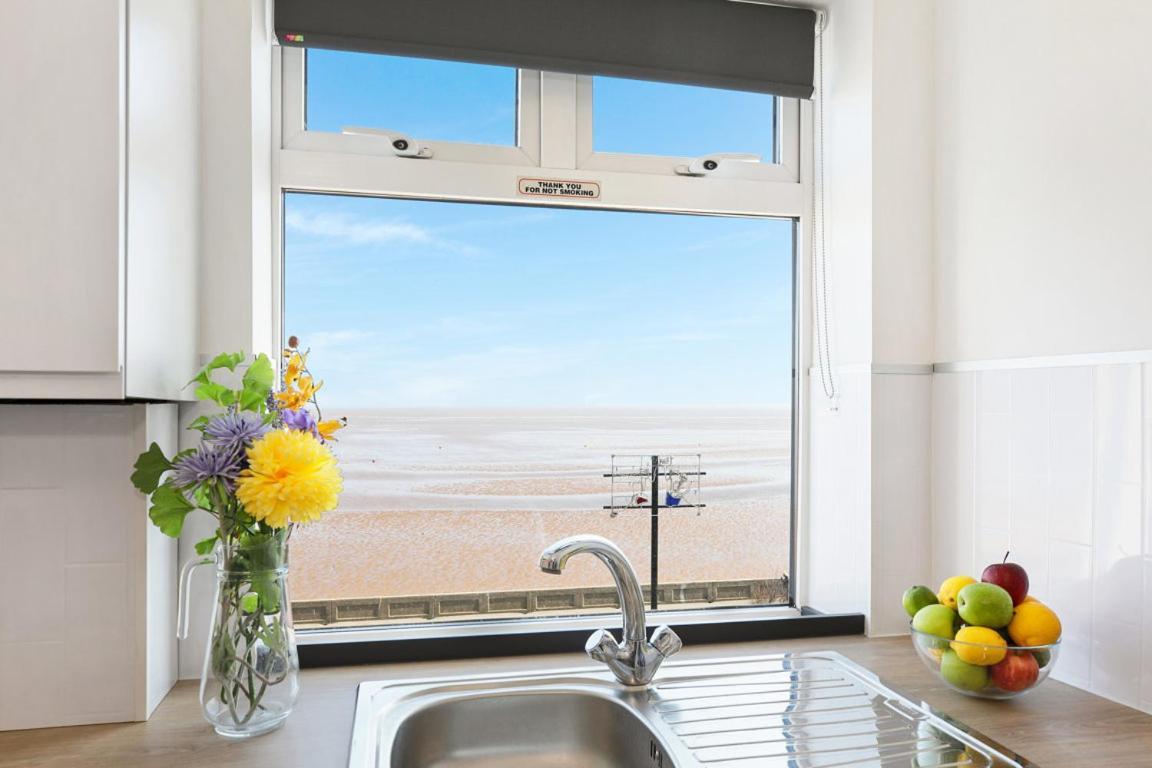 Tyme Suites On Kingsway Cleethorpes Buitenkant foto